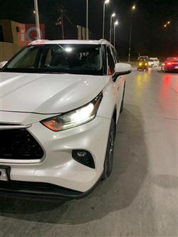 تۆیۆتا هایلاندەر